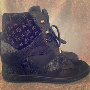 Louis Vuitton Womens Wedge Sneakers.